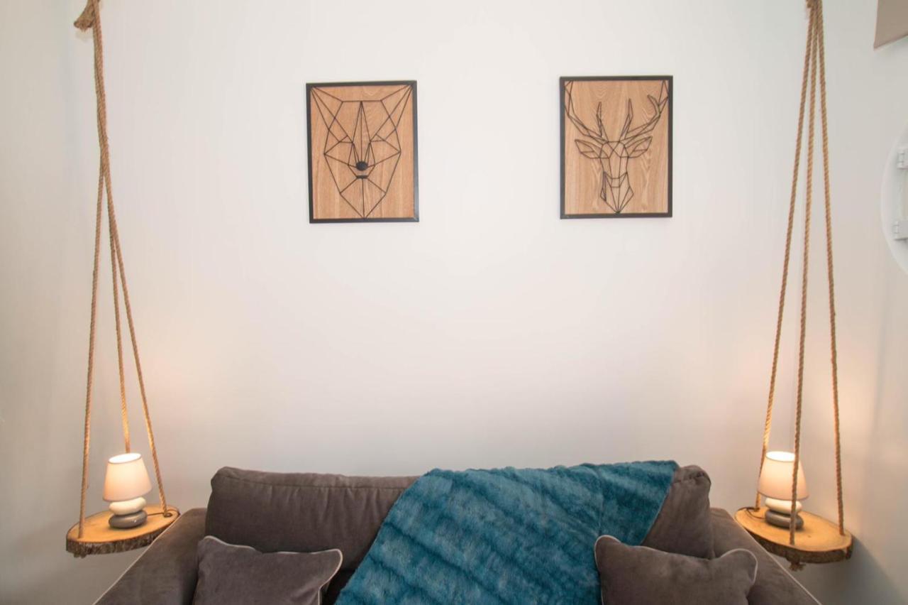 Studio London & Studio Chalet Pannes  Экстерьер фото