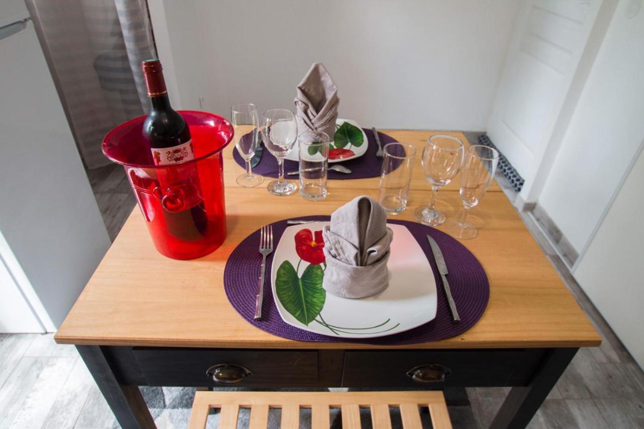 Studio London & Studio Chalet Pannes  Экстерьер фото