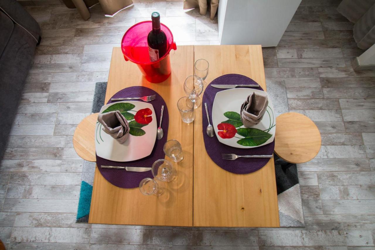 Studio London & Studio Chalet Pannes  Экстерьер фото