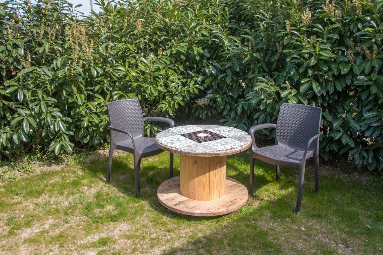 Studio London & Studio Chalet Pannes  Экстерьер фото